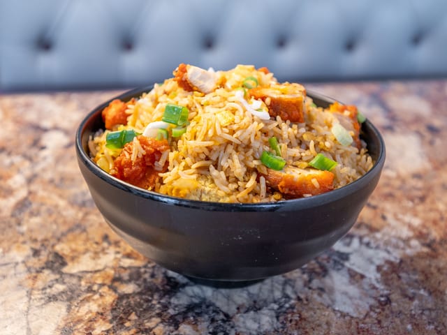 Chicken Schezwan Fried Rice.